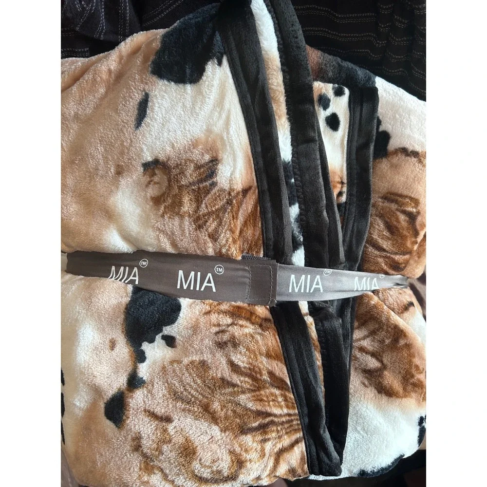MIA Blanket King Brown Cow Print Floral Western Fleece Bedding New Cowgirl‎